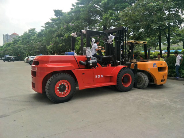 X系列內燃叉車